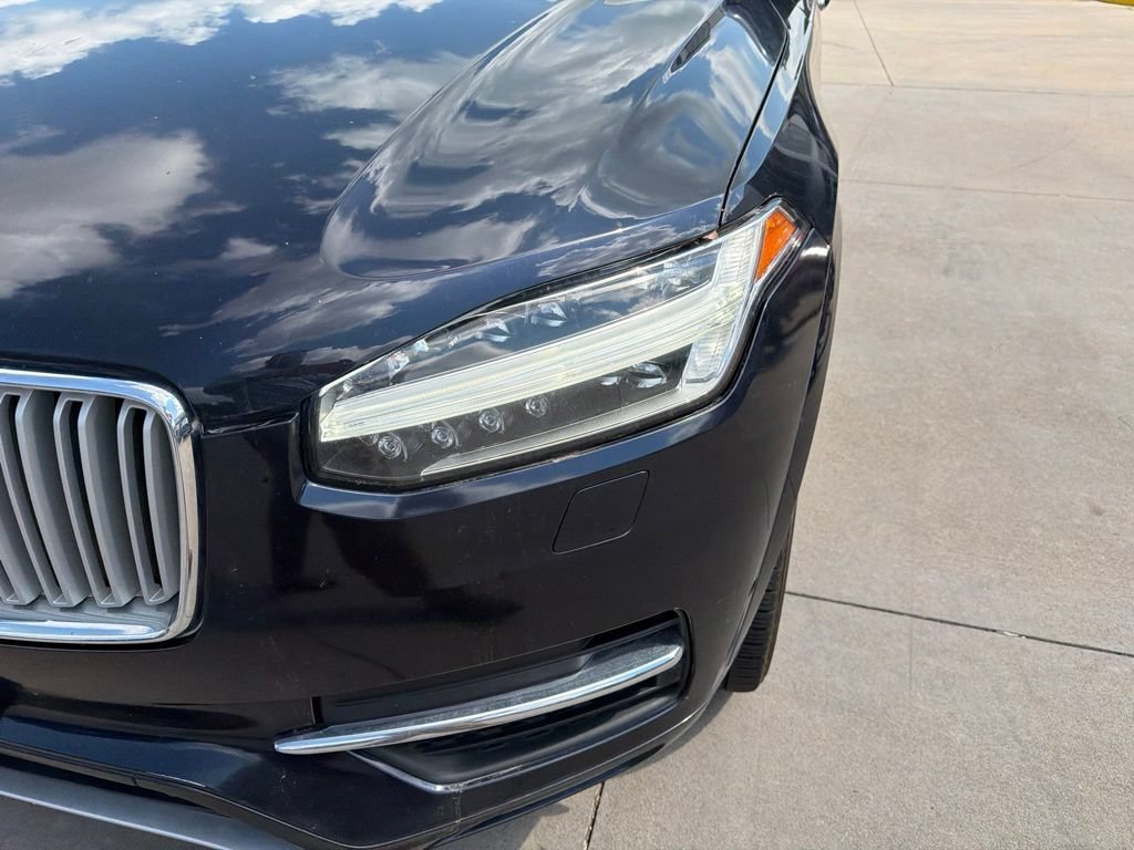 Used 2019 Magic Blue Metallic Volvo T6 Inscription image 9