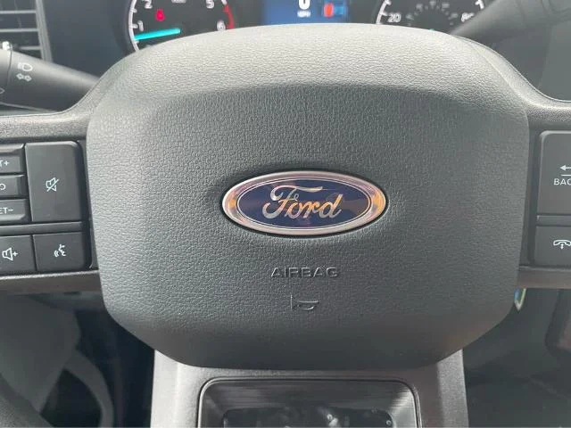New 2026 Oxford White Ford F-350® XL image 48