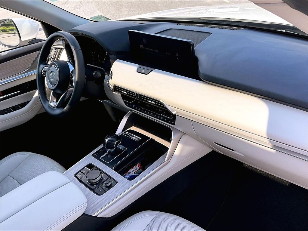 Used 2024 White Mazda Premium Plus image 14