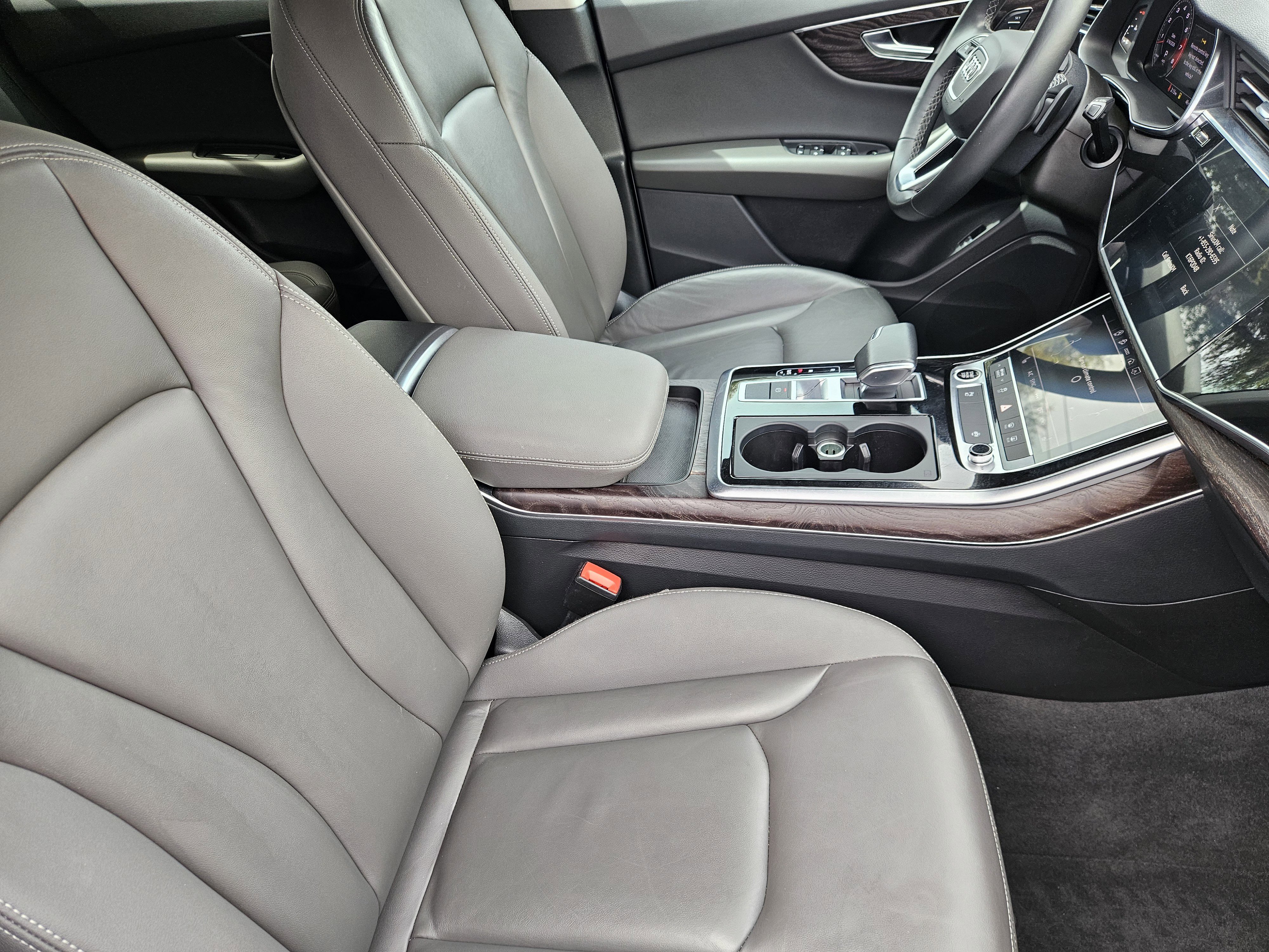 Used 2021  Audi 3.0T quattro Premium image 15