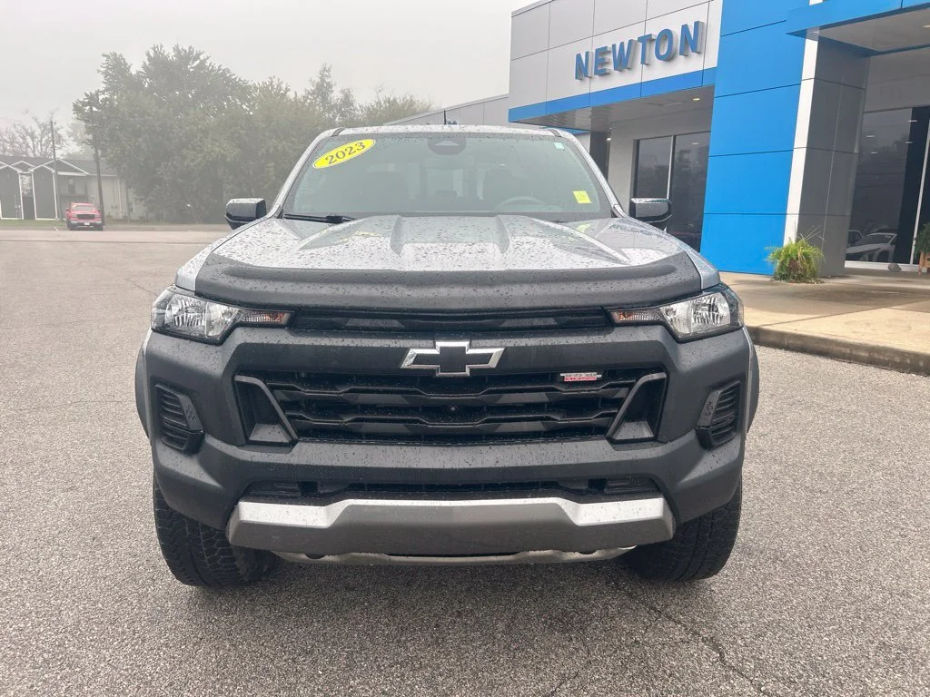 Used 2023 STERLING GRAY METALLIC Chevrolet 4WD Trail Boss image 2