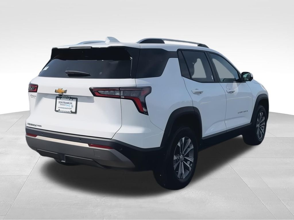 Used 2025 White Chevrolet LT image 8