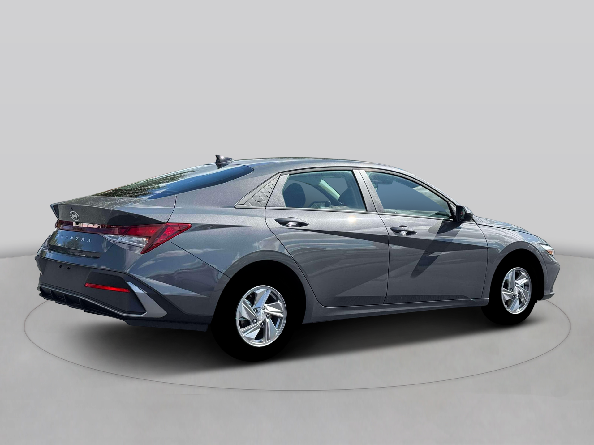 New 2026 Gray Hyundai SE image 8