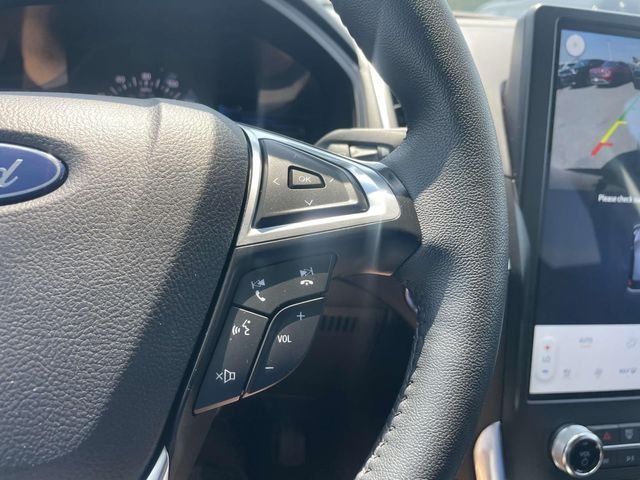 2024 Ford Edge Titanium - Photo 31