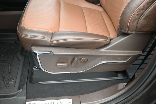 Used 2025 Brown Ford King Ranch image 13