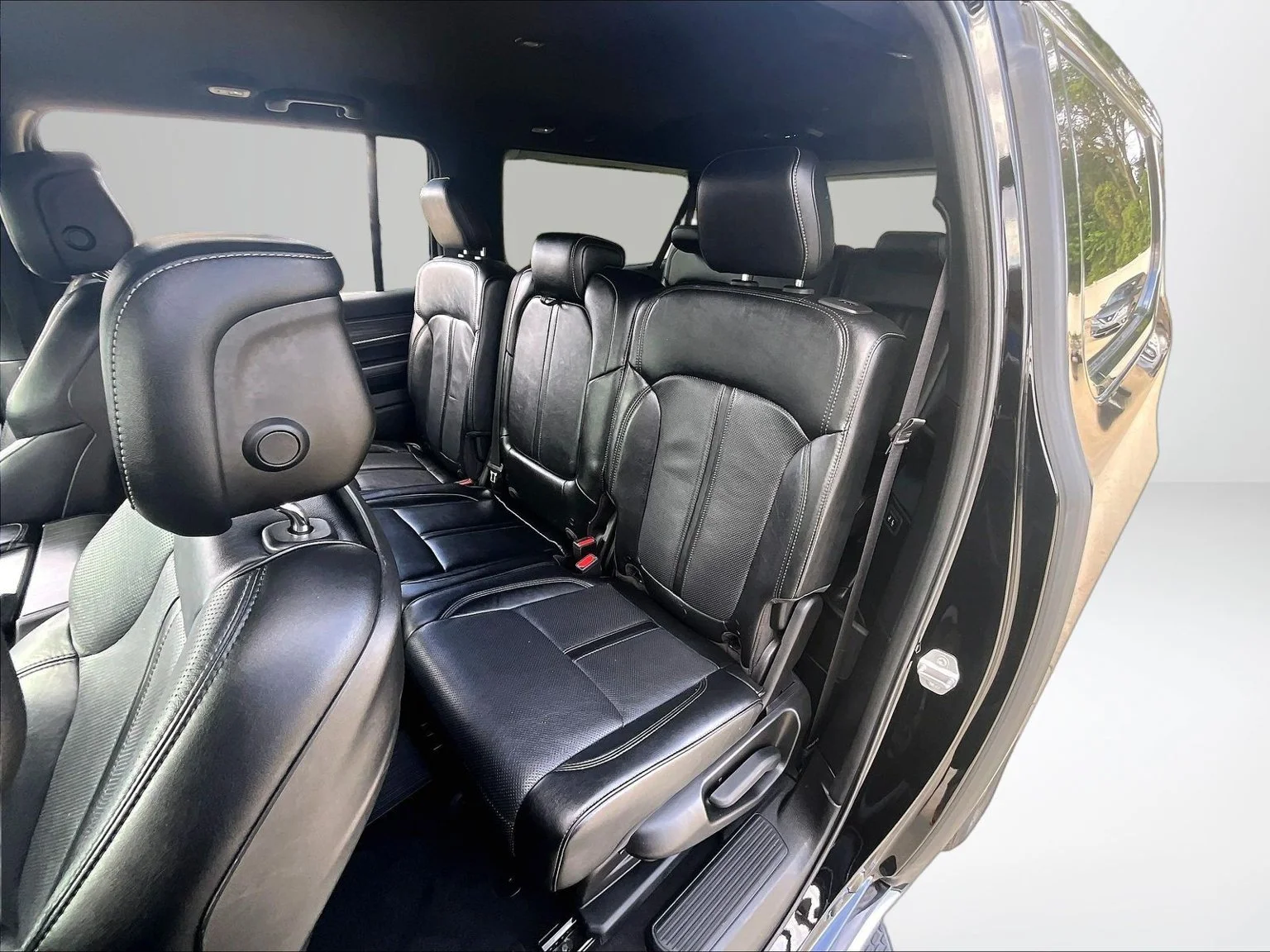Used 2024 Black Jeep Series II image 25