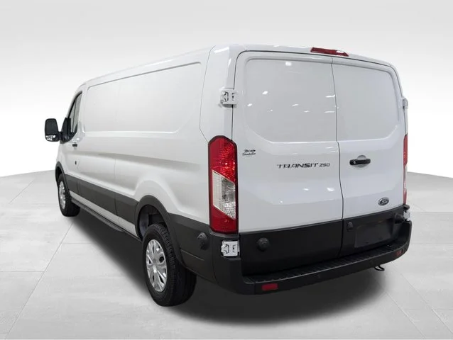 New 2025 Oxford White Ford Cargo Van image 42