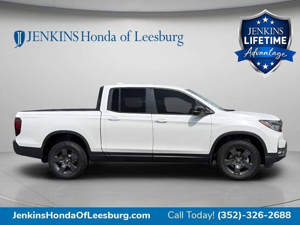 New 2026 Platinum White Pearl Honda TrailSport image 3