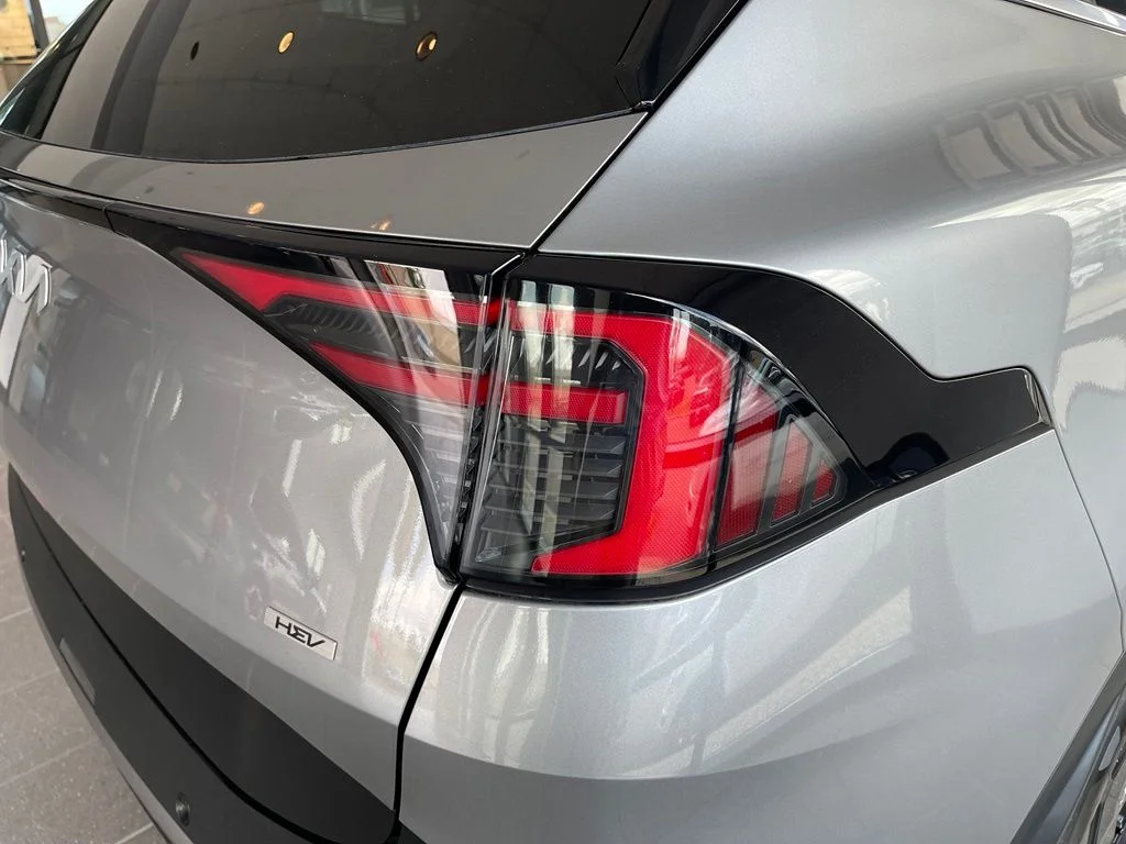 New 2026 Gray Kia LX image 27