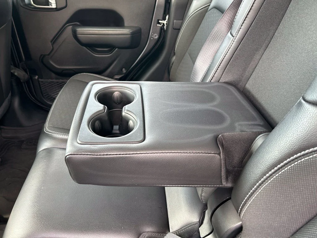 Used 2023 Gray Jeep Sport image 26