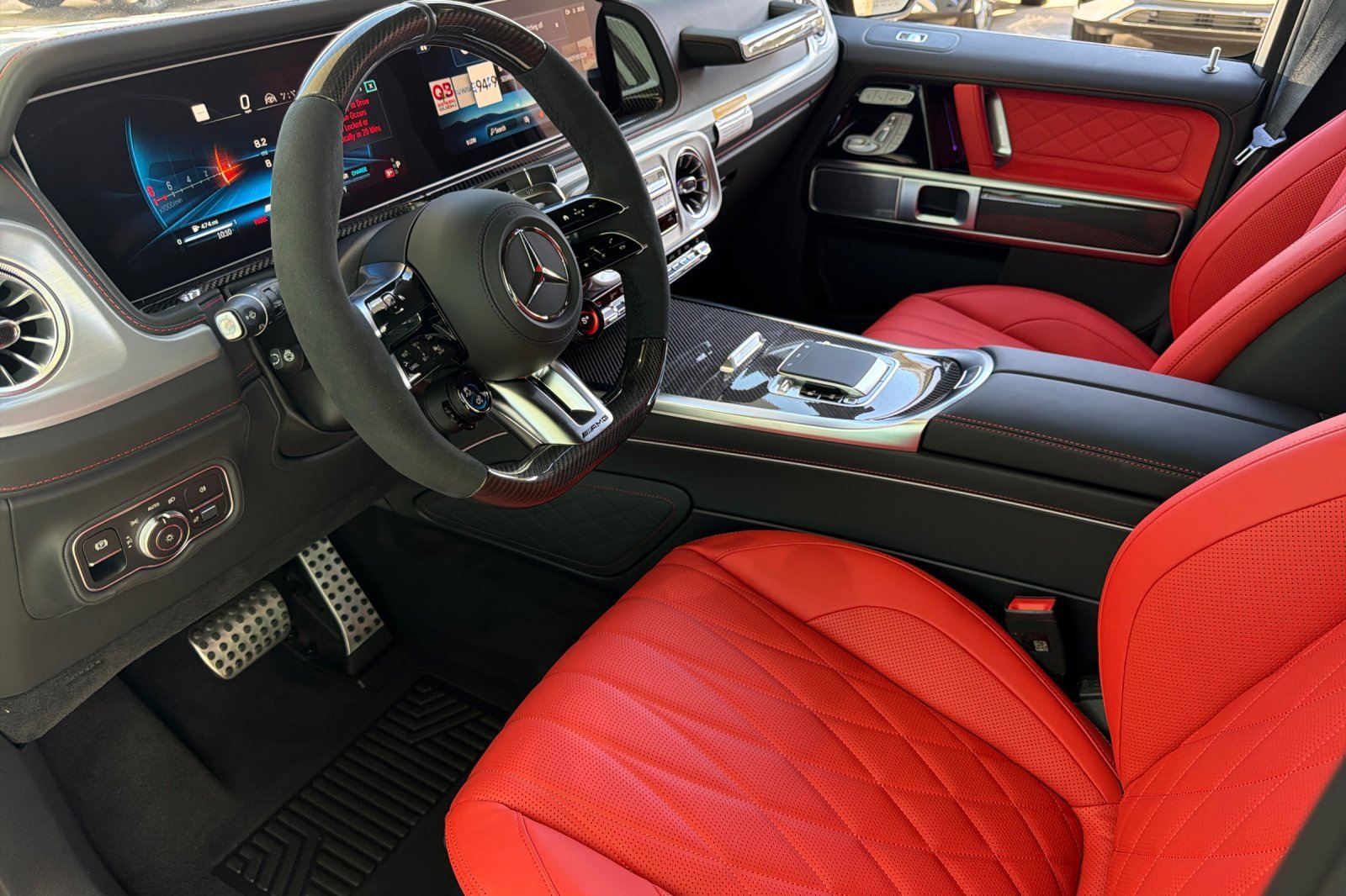New 2027 MANUFAKTUR Night Black Magno Mercedes-Benz G 63 AMG® image 10