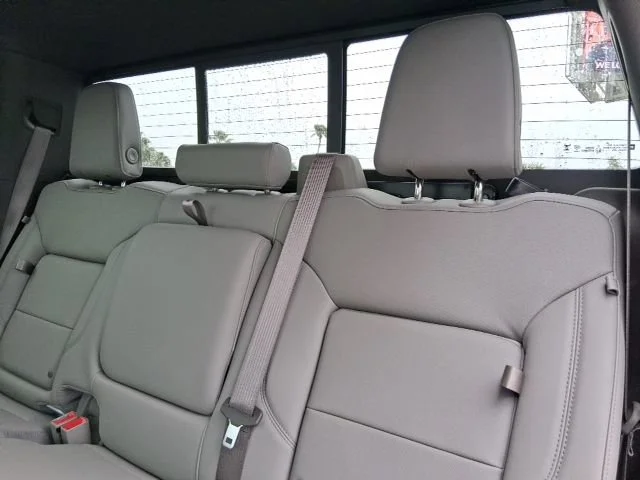 2026 GMC Sierra 1500 SLT - Photo 15