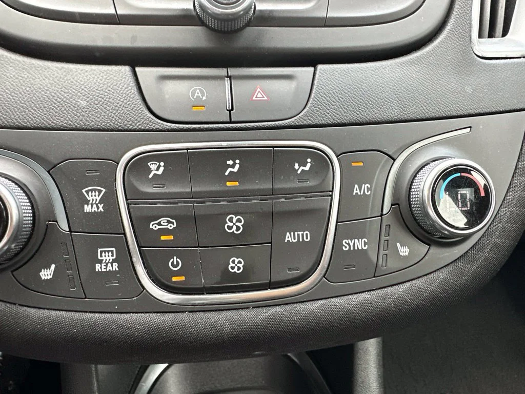 Used 2025 Black Chevrolet LT image 19