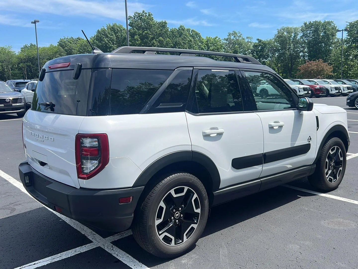 Used 2022 Oxford White Ford Outer Banks image 5