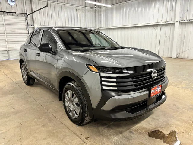 2026 Nissan Kicks S