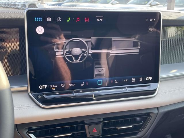 New 2026 Black Volkswagen 2.0T SE image 17