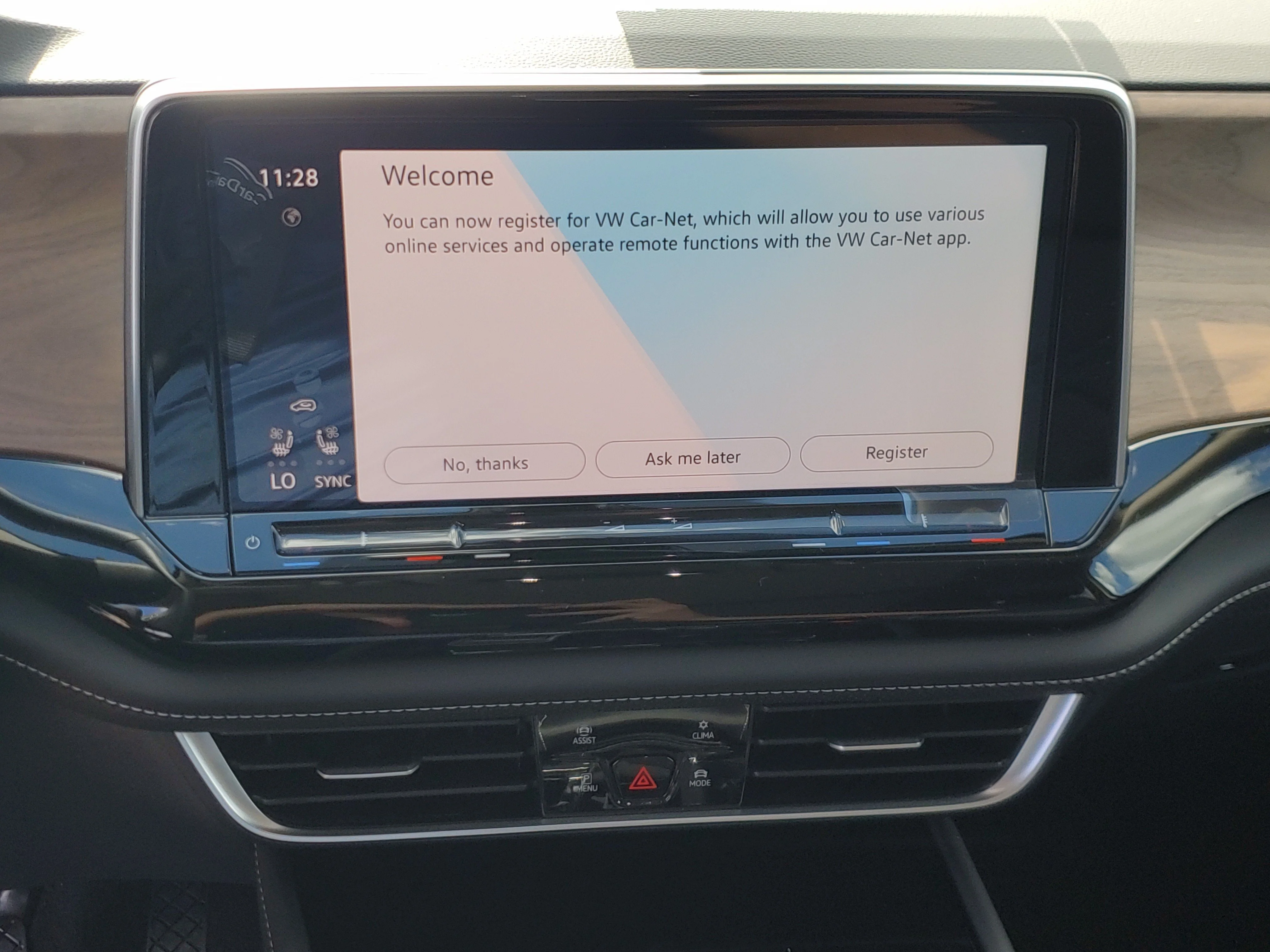 New 2026 Black Volkswagen 2.0T SE w/Technology image 23