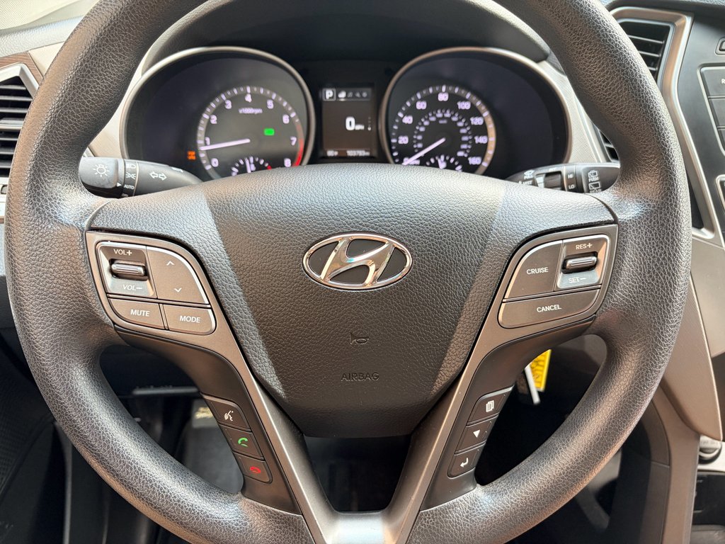 Used 2017 Sparkling Silver Hyundai 2.4L image 10