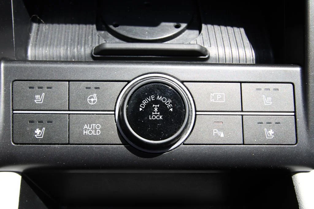 Used 2024 White Hyundai Limited image 27