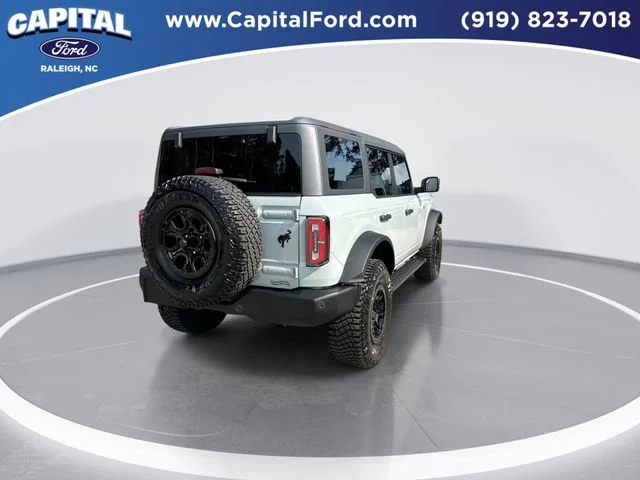 Used 2023 Gray Ford Wildtrak image 8