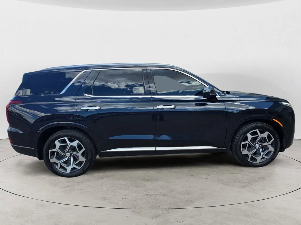 Used 2022 White Hyundai Calligraphy image 6