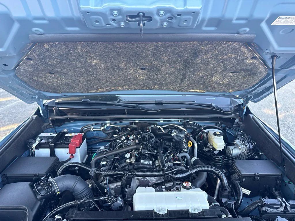 Used 2025  Toyota SR5 image 37