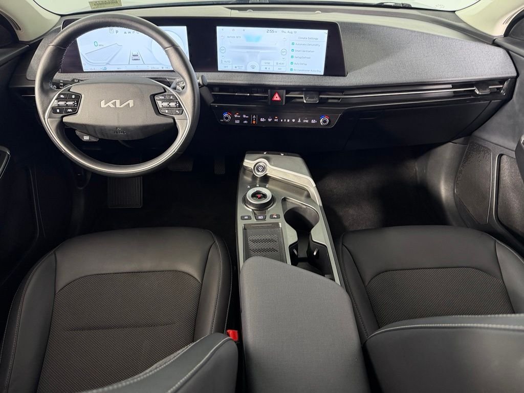 Used 2024 Blue Kia Light image 12