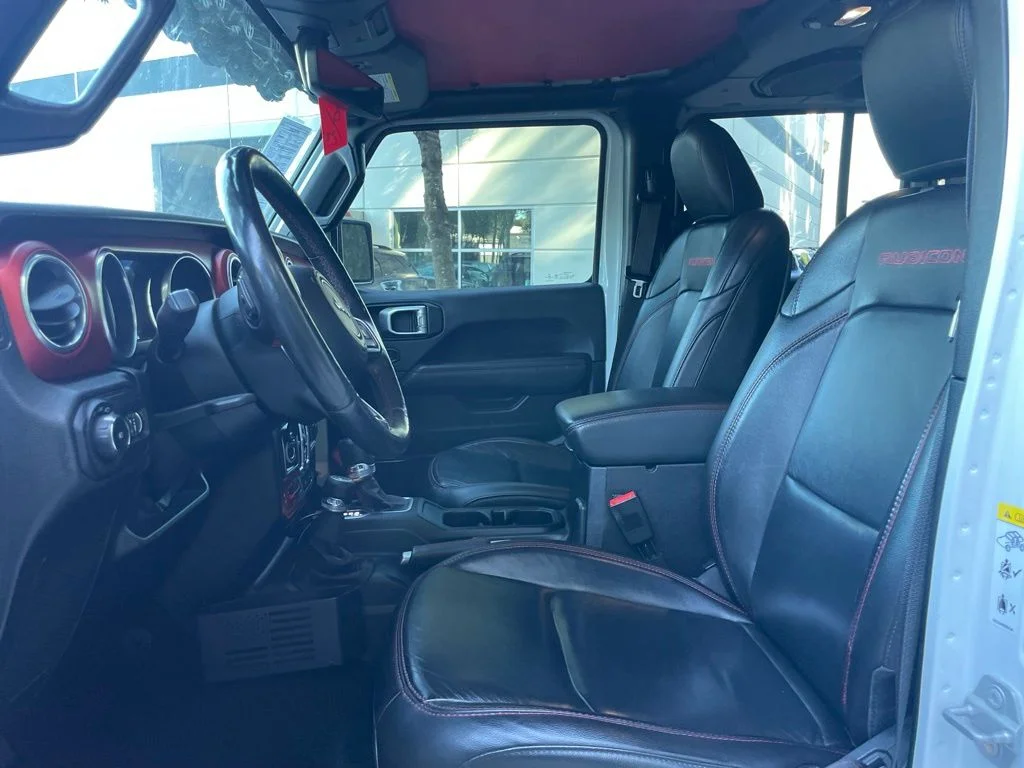 Used 2018 Bright White Clearcoat Jeep Unlimited Rubicon image 17