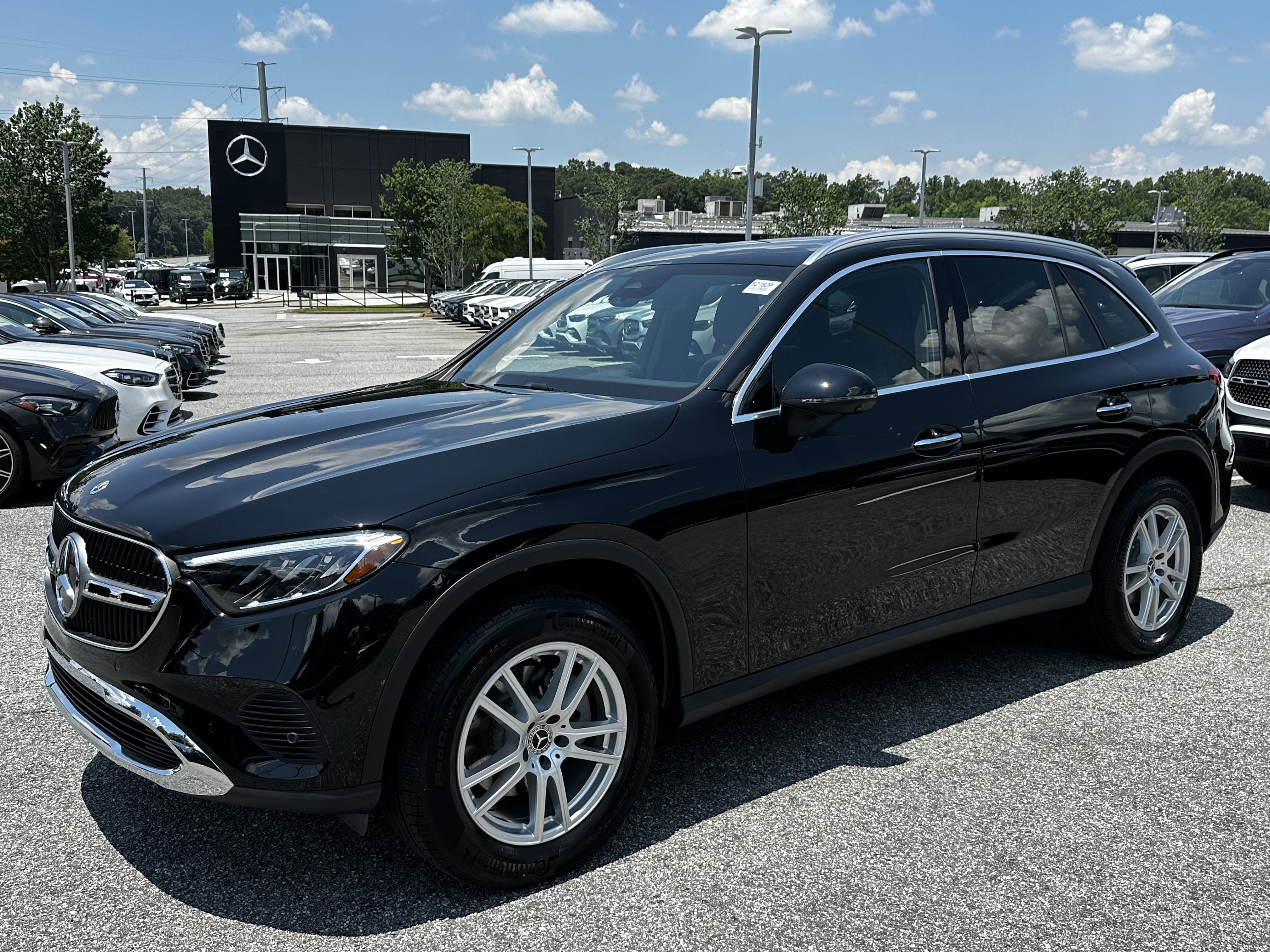 Certified Used 2026 Black Mercedes-Benz GLC 300 image 4