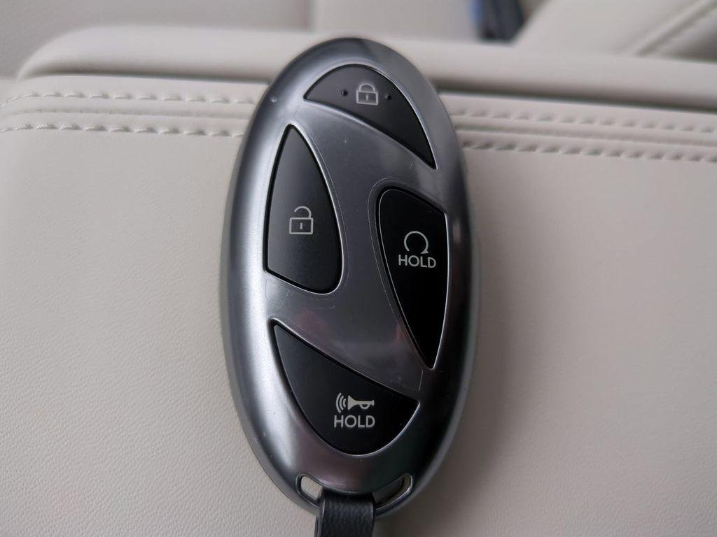 New 2026 White Hyundai SEL FWD image 38