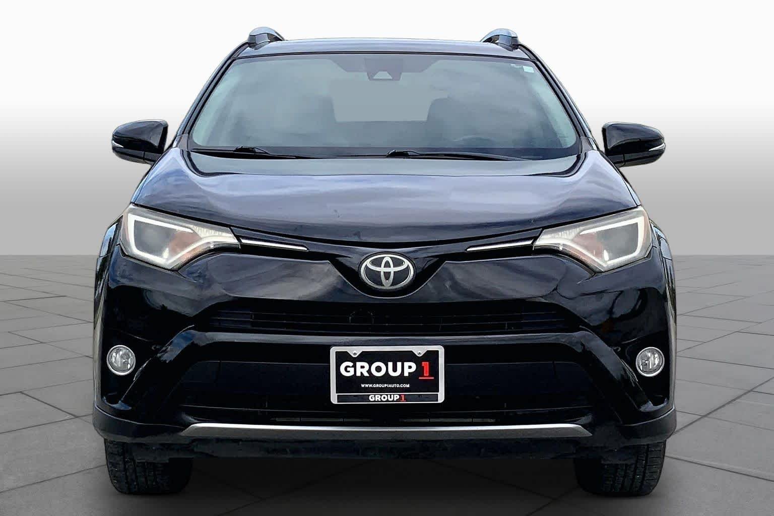 Used 2017 Black Toyota XLE image 4