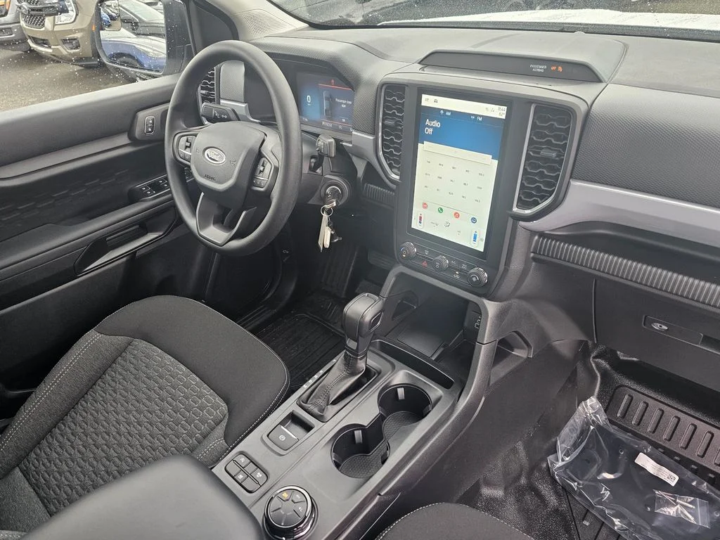 New 2025 Oxford White Ford XL image 11