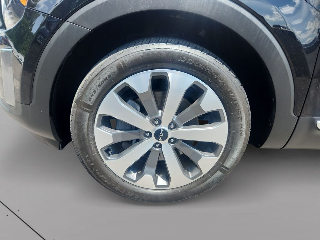 Certified Used 2022 Black Kia S image 9