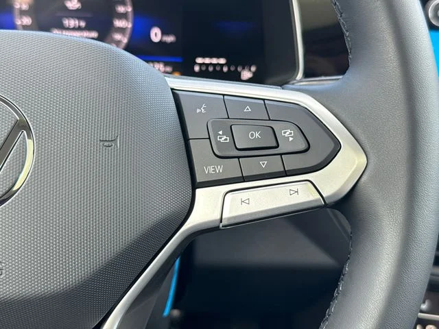 New 2026 Monument Gray Volkswagen 1.5T SE image 32