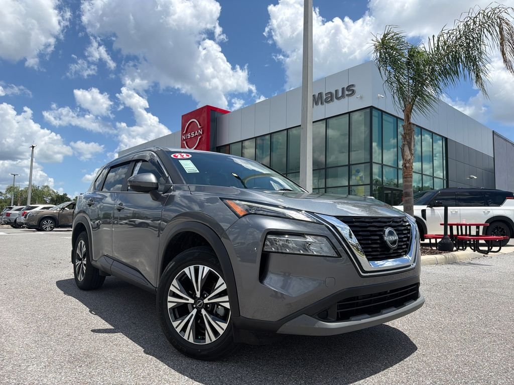 2022 Nissan Rogue SV FWD's photo