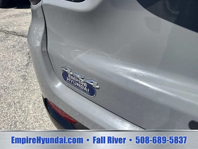 Used 2022 Gray Jeep Limited image 6