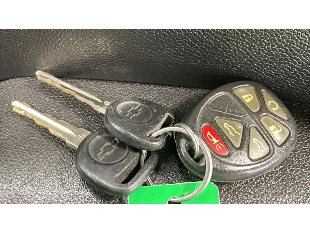 Used 2011 Mocha Steel Metallic Chevrolet LT image 20
