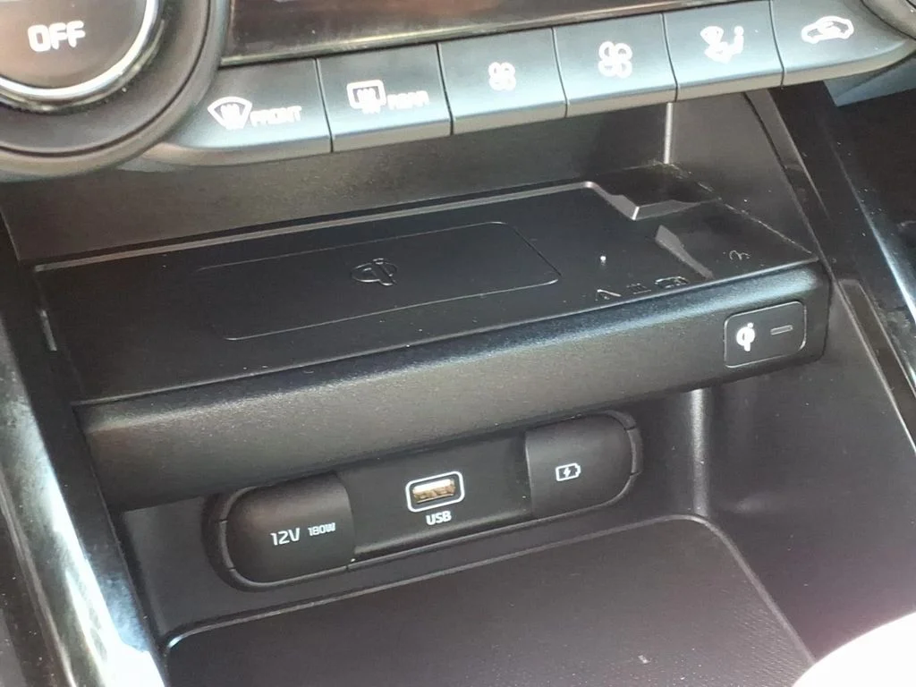 Certified Used 2023 Gray Kia GT image 20