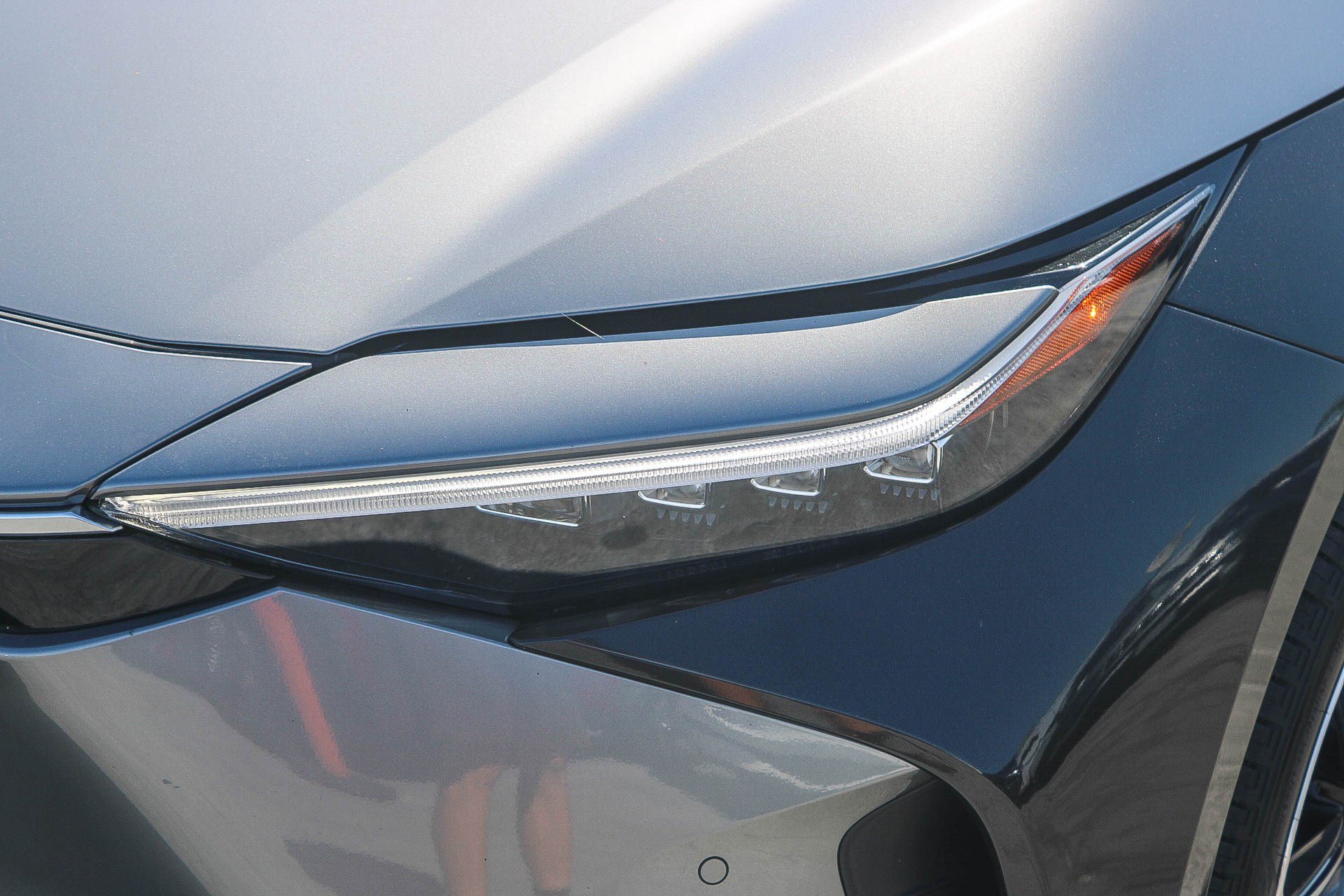 Used 2023 Heavy Metal w/Black Roof Toyota XLE image 4