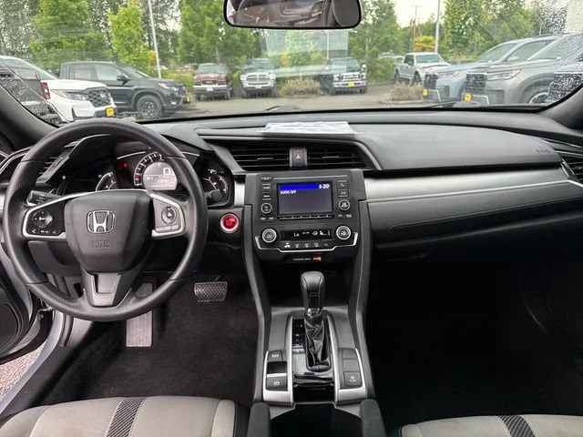 Used 2018 Lunar Silver Metallic Honda LX-P image 26
