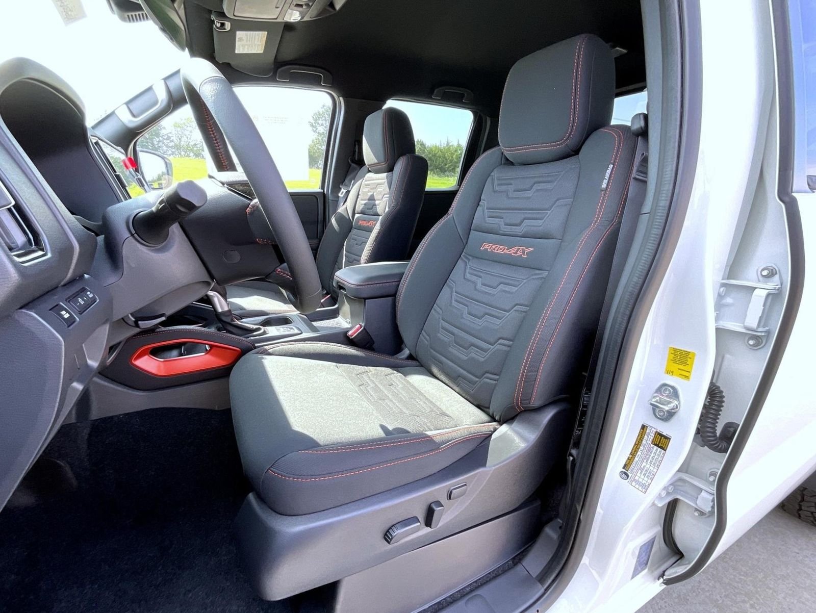 New 2026 Glacier White Nissan PRO-4X image 10