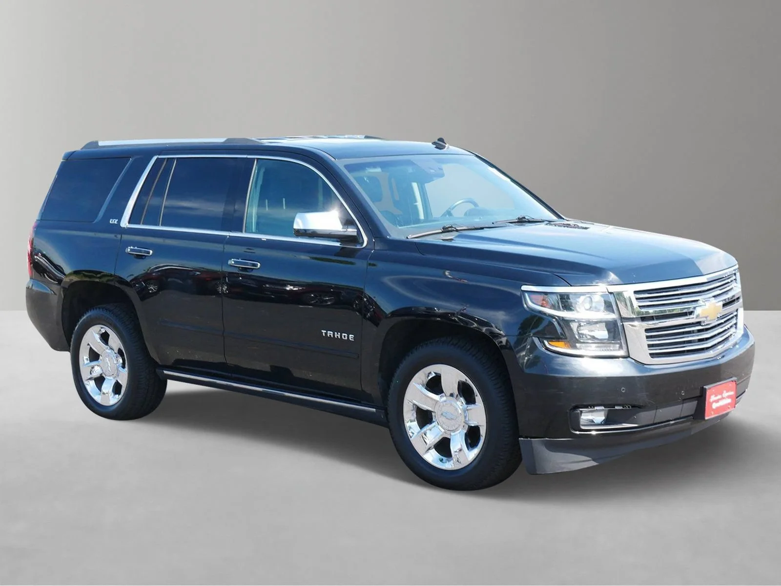 Used 2015 Chevrolet Tahoe LTZ with VIN 1GNSKCKC1FR181231 for sale in White Bear Lake, Minnesota