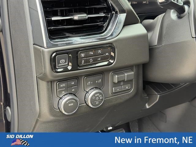 New 2026 Titanium Rush Metallic GMC Elevation image 14