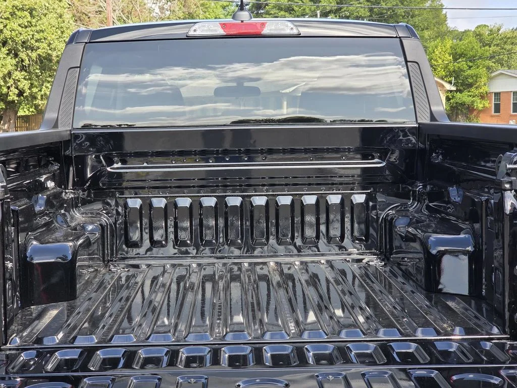 New 2026 Shadow Black Ford XLT image 8