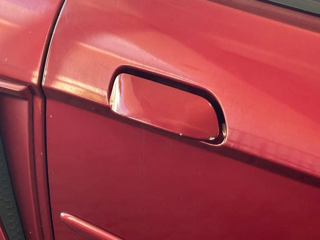 Used 2003 Red Ford V6 image 17