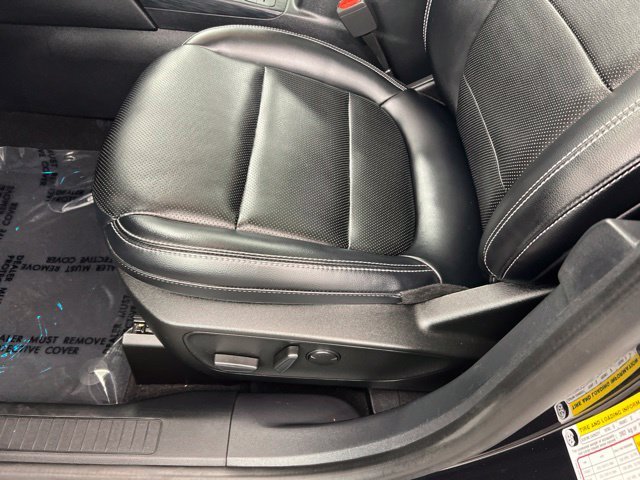 Used 2022 Black Ford Titanium image 14