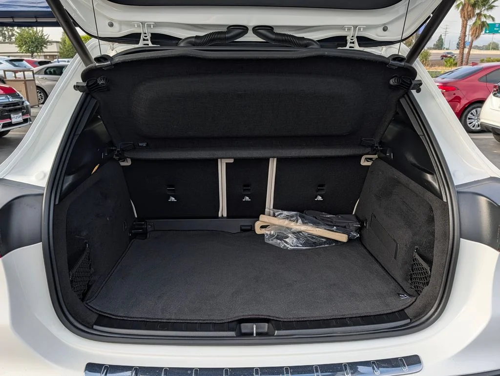 Used 2023 White Mercedes-Benz GLA 250 image 10