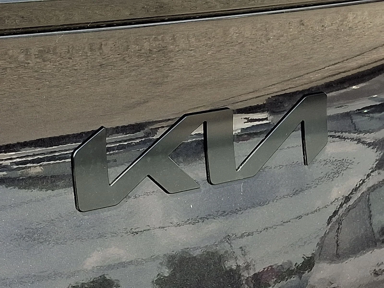New 2026 Gray Kia X-Line image 22