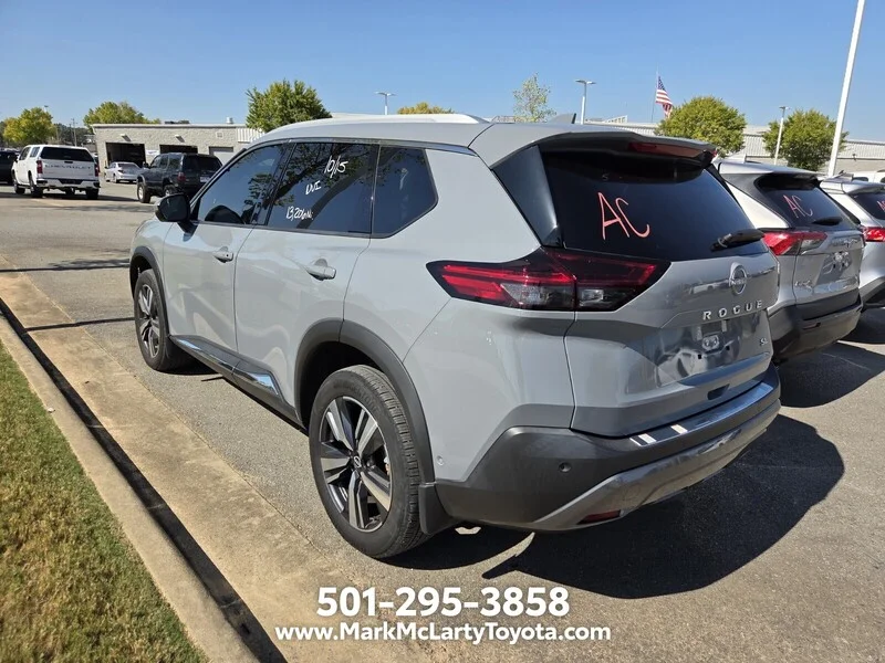 Used 2023 Boulder Gray NISSAN SL image 6
