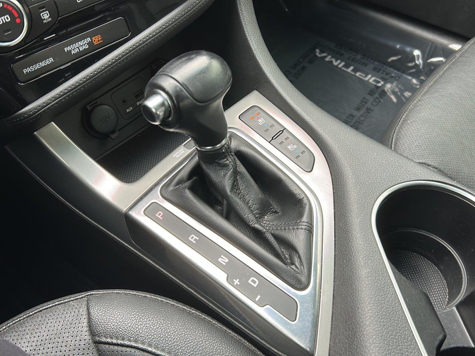 Used 2015 Titanium Kia SX Turbo image 15
